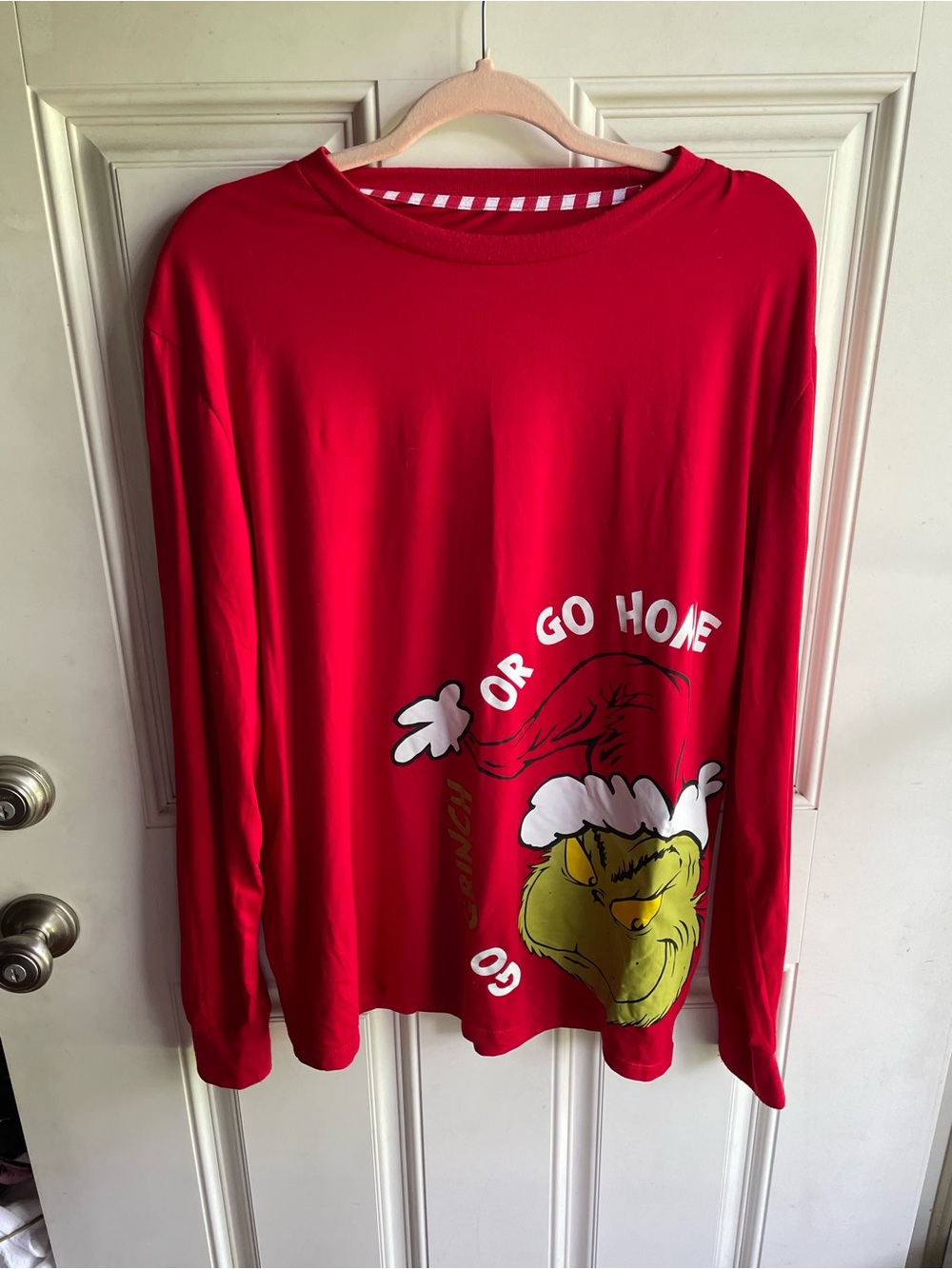 Dr. Seuss Red Grinch Graphic Long-Sleeve pajama top men's size large